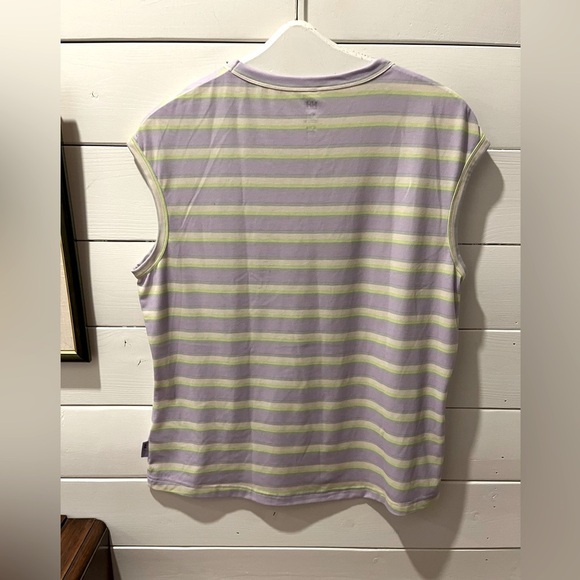 Striped Sleeveless Top – Helly Hansen – Size XL - Picture 7 of 8